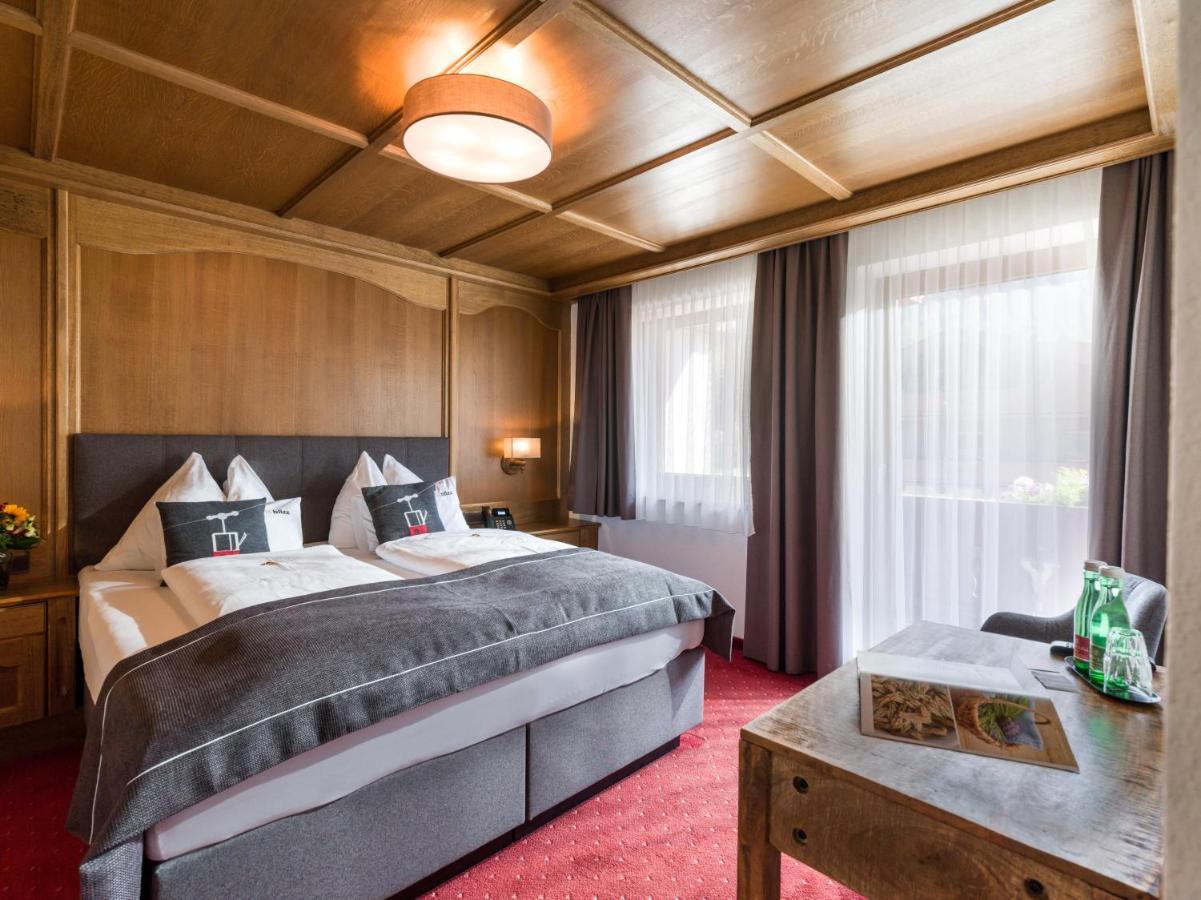 Hotel Blizz Finkenberg Esterno foto